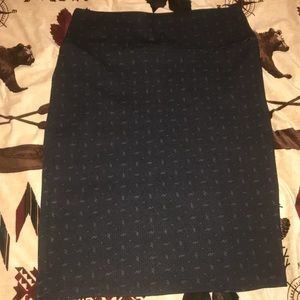 Black Small Lularoe Cassie Skirt